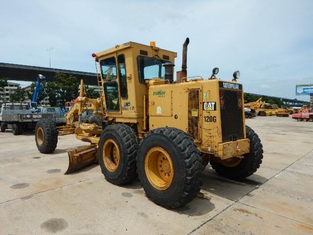 Аренда грейдера (автогрейдера) Caterpillar 120G
