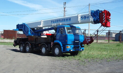 Автокран Галичанин КС-65713-1 50 тонн