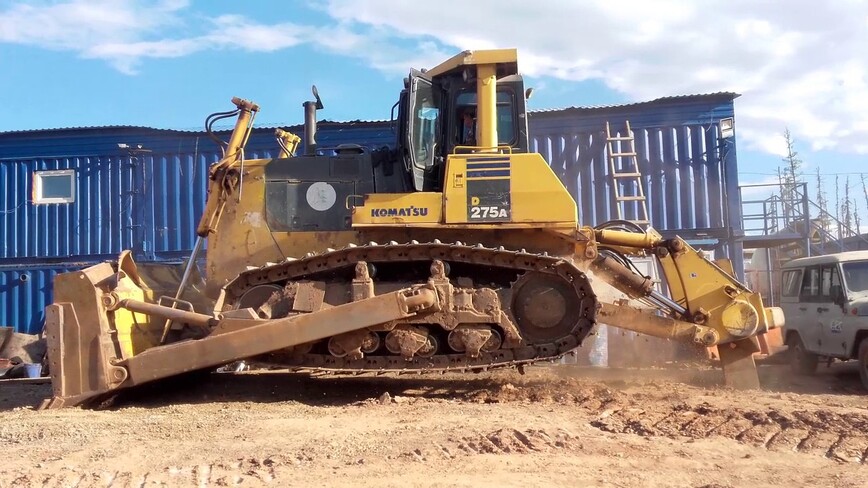Аренда бульдозера Komatsu D275A-5
