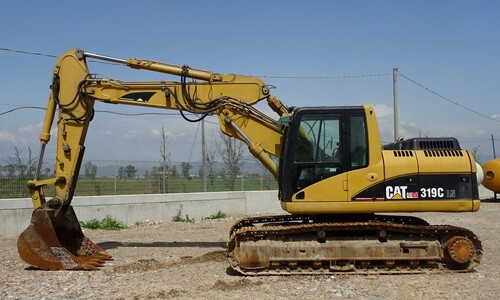 Аренда гусеничного экскаватора Caterpillar 319C