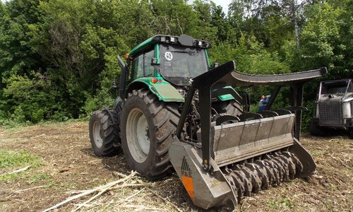 Аренда мульчера Valtra T191/T162