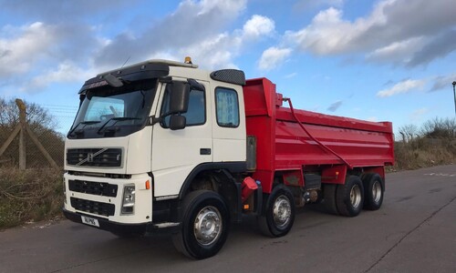Аренда самосвала VOLVO FM13